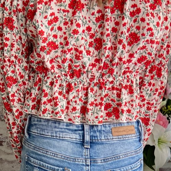 Fashion Nova Floral Off Shoulder Blouse - Picture 3 of 5